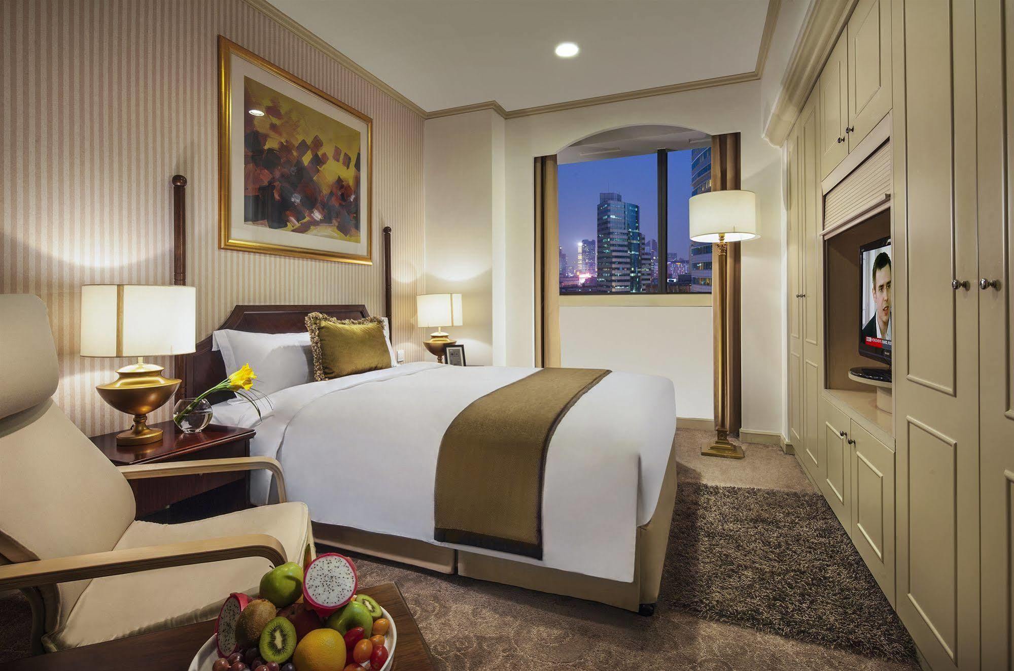 Aparthotel Court Center, 4*