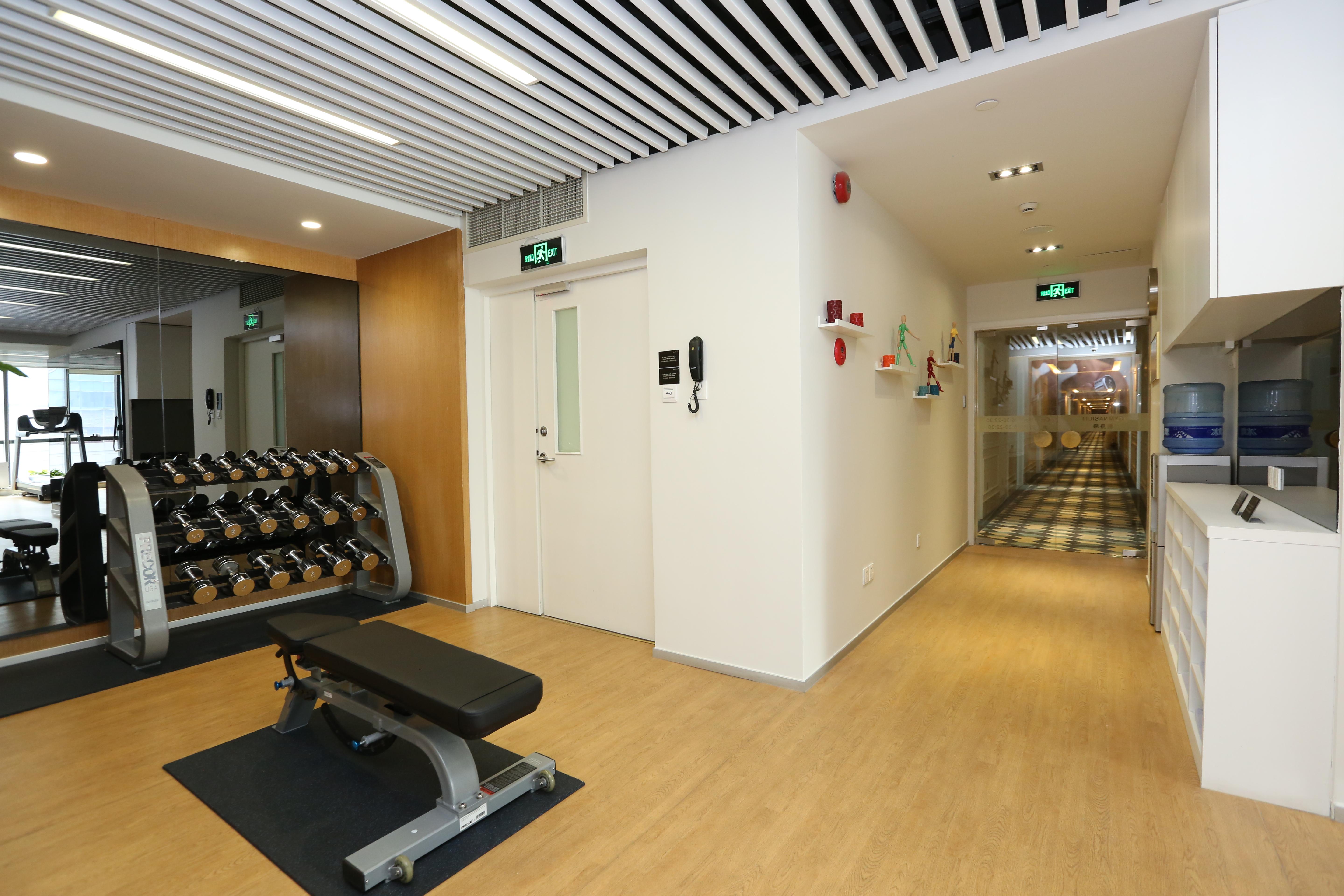 Court Center,